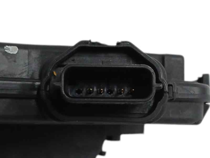 CERRADURA PUERTA TRASERA IZQUIERDA 