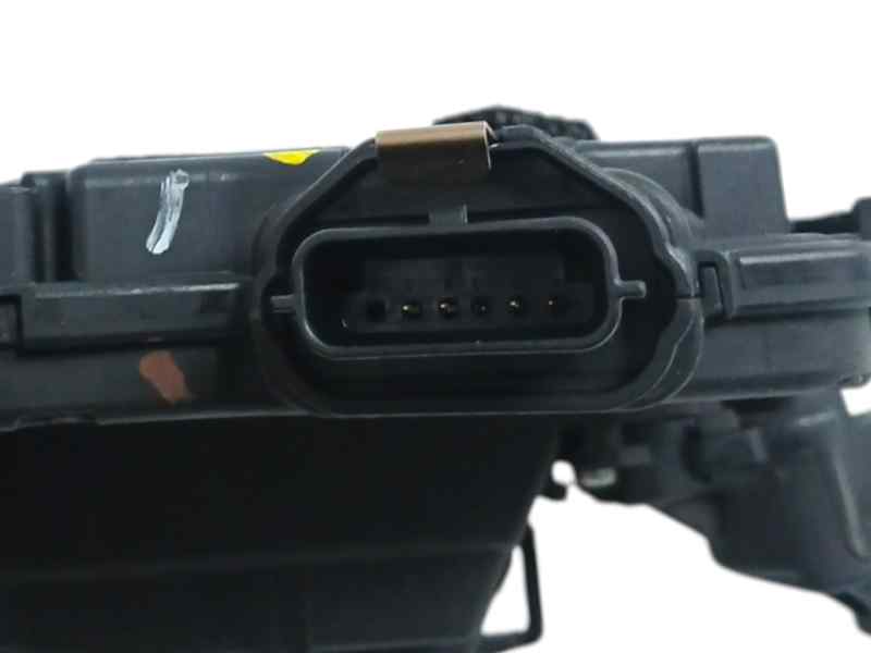 CERRADURA PUERTA DELANTERA IZQUIERDA 
