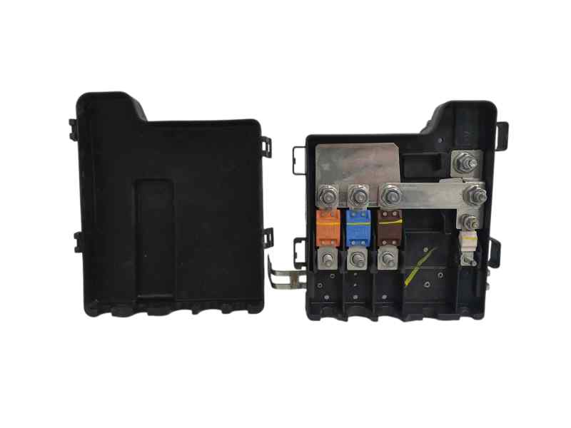 CAJA RELES / FUSIBLES