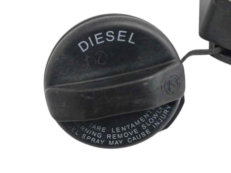 TAPA EXTERIOR COMBUSTIBLE