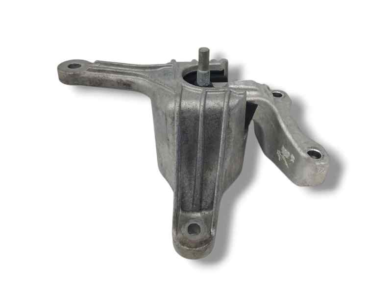 SOPORTE MOTOR DERECHO