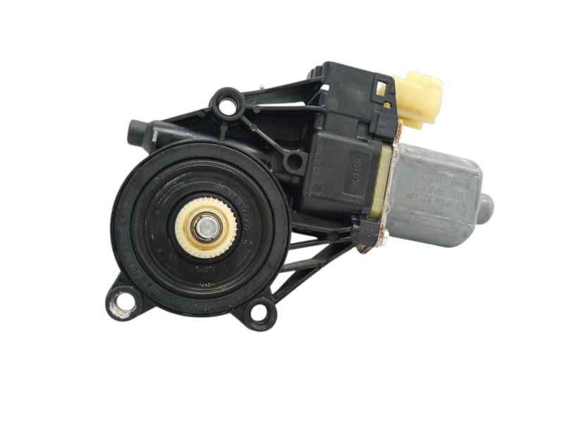 MOTOR ELEVALUNAS DELANTERO DERECHO