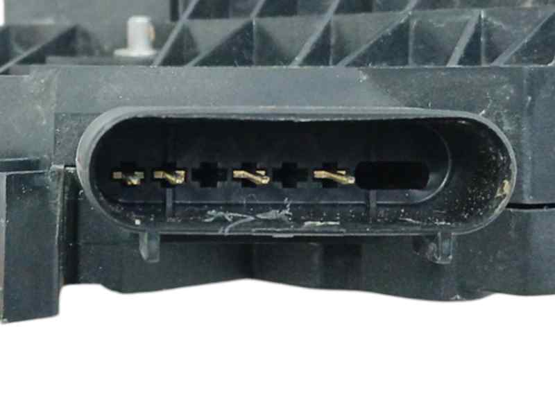 CERRADURA PUERTA LATERAL IZQUIERDA