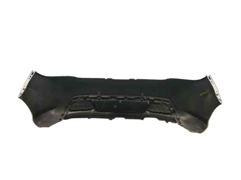 PARAGOLPES TRASERO
