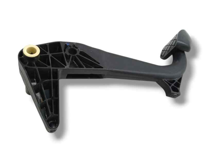 PEDAL EMBRAGUE