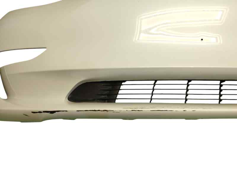 PARAGOLPES DELANTERO