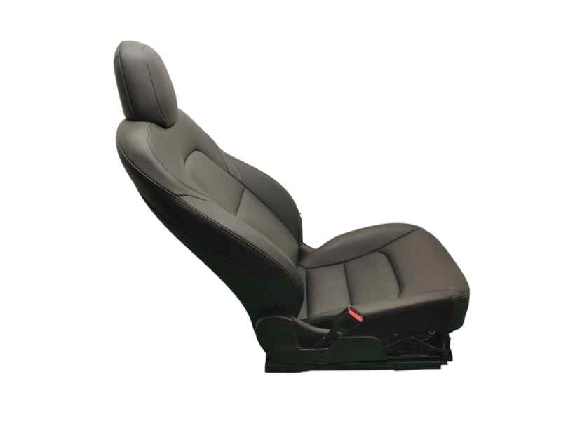 ASIENTO DELANTERO IZQUIERDO