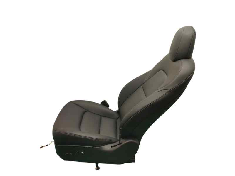 ASIENTO DELANTERO IZQUIERDO