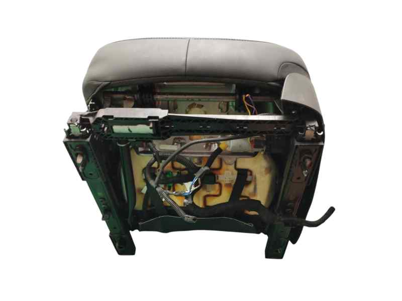 ASIENTO DELANTERO IZQUIERDO
