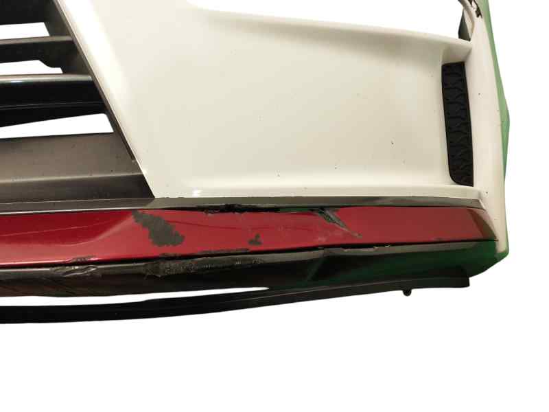 PARAGOLPES DELANTERO