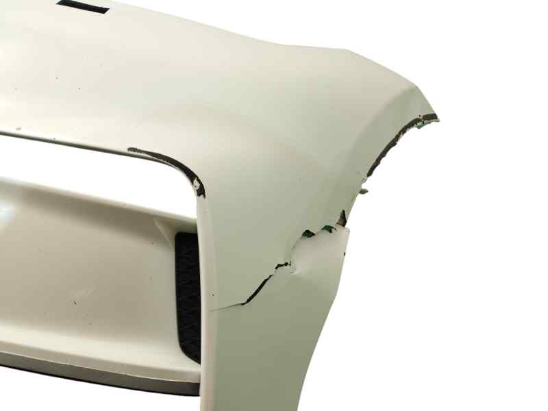PARAGOLPES DELANTERO