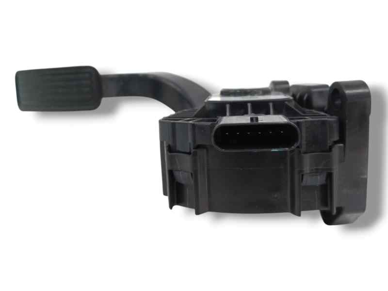 PEDAL ACELERADOR