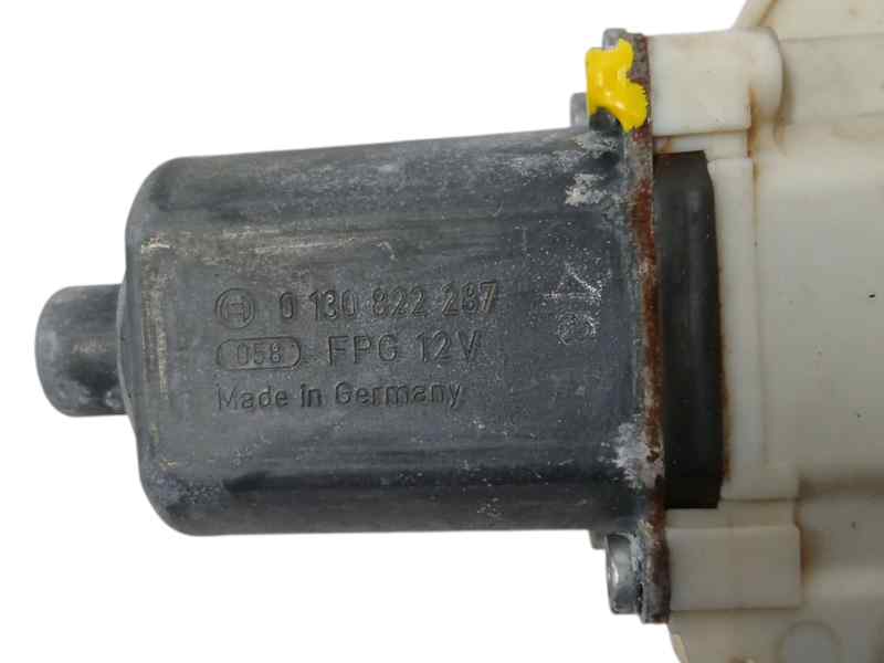 ELEVALUNAS DELANTERO IZQUIERDO