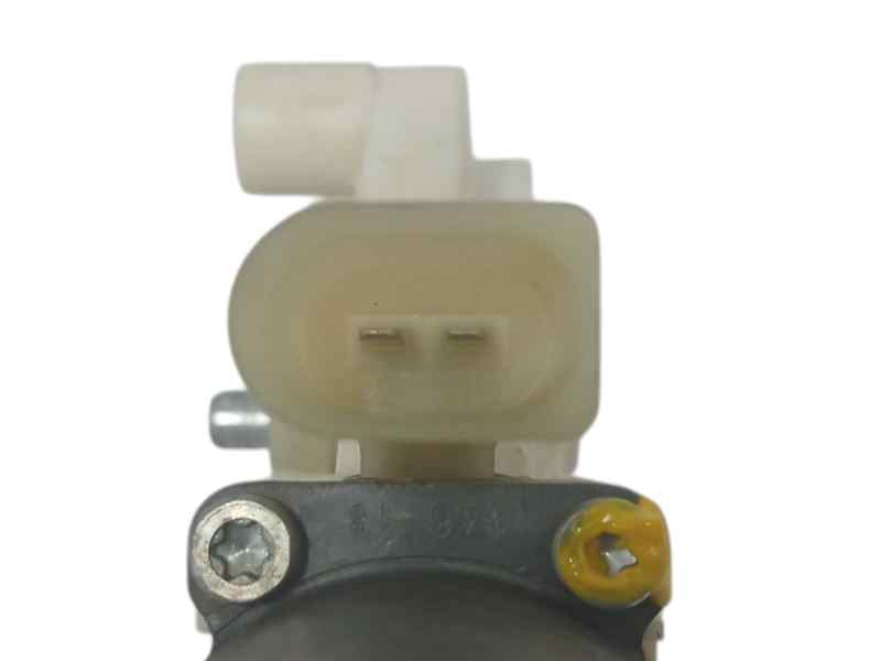 MOTOR ELEVALUNAS DELANTERO DERECHO