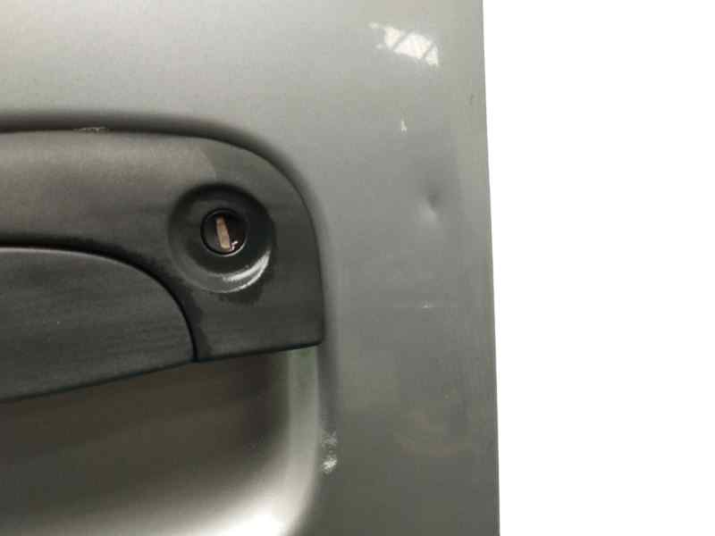 PUERTA DELANTERA IZQUIERDA