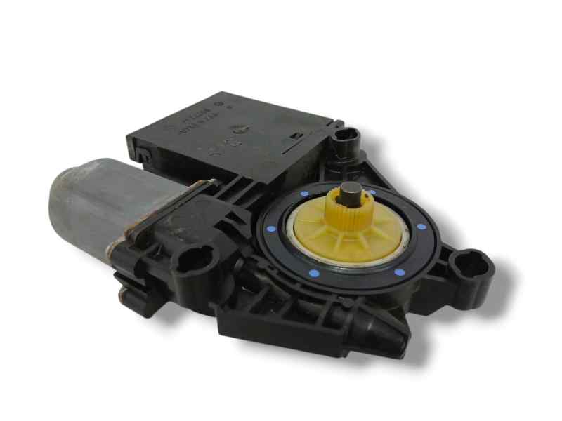 MOTOR ELEVALUNAS DELANTERO DERECHO