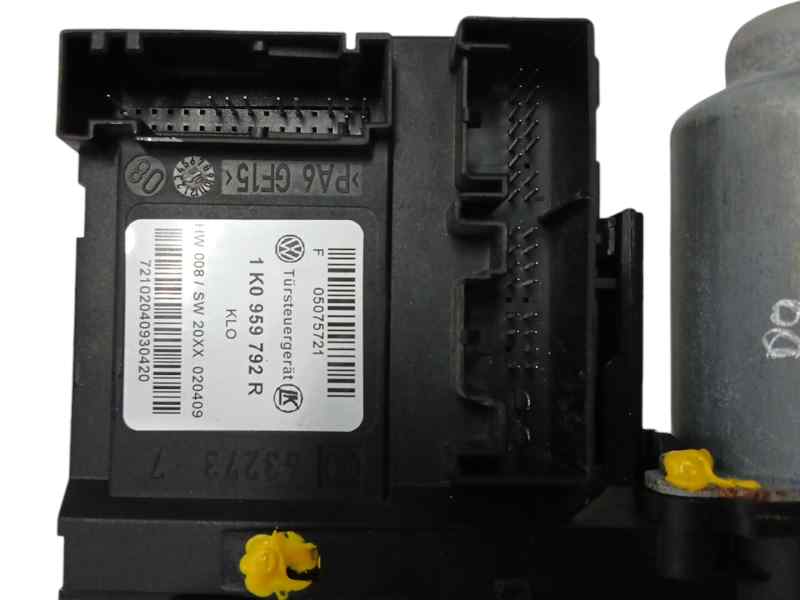 MOTOR ELEVALUNAS DELANTERO DERECHO