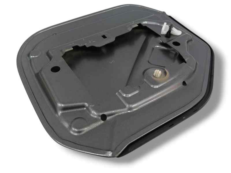 TAPA EXTERIOR COMBUSTIBLE