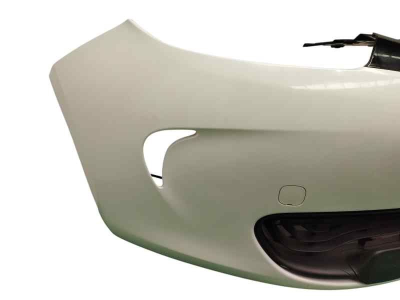 PARAGOLPES DELANTERO