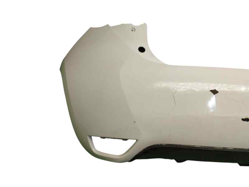 PARAGOLPES TRASERO