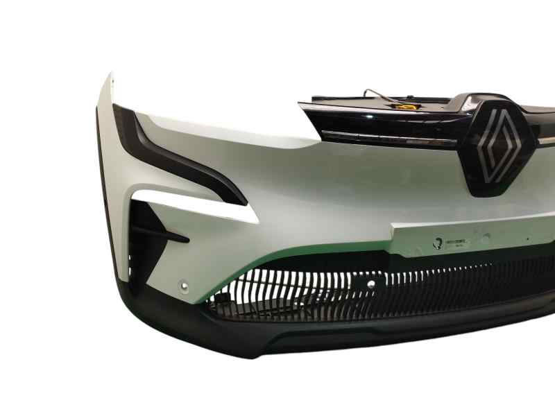 PARAGOLPES DELANTERO