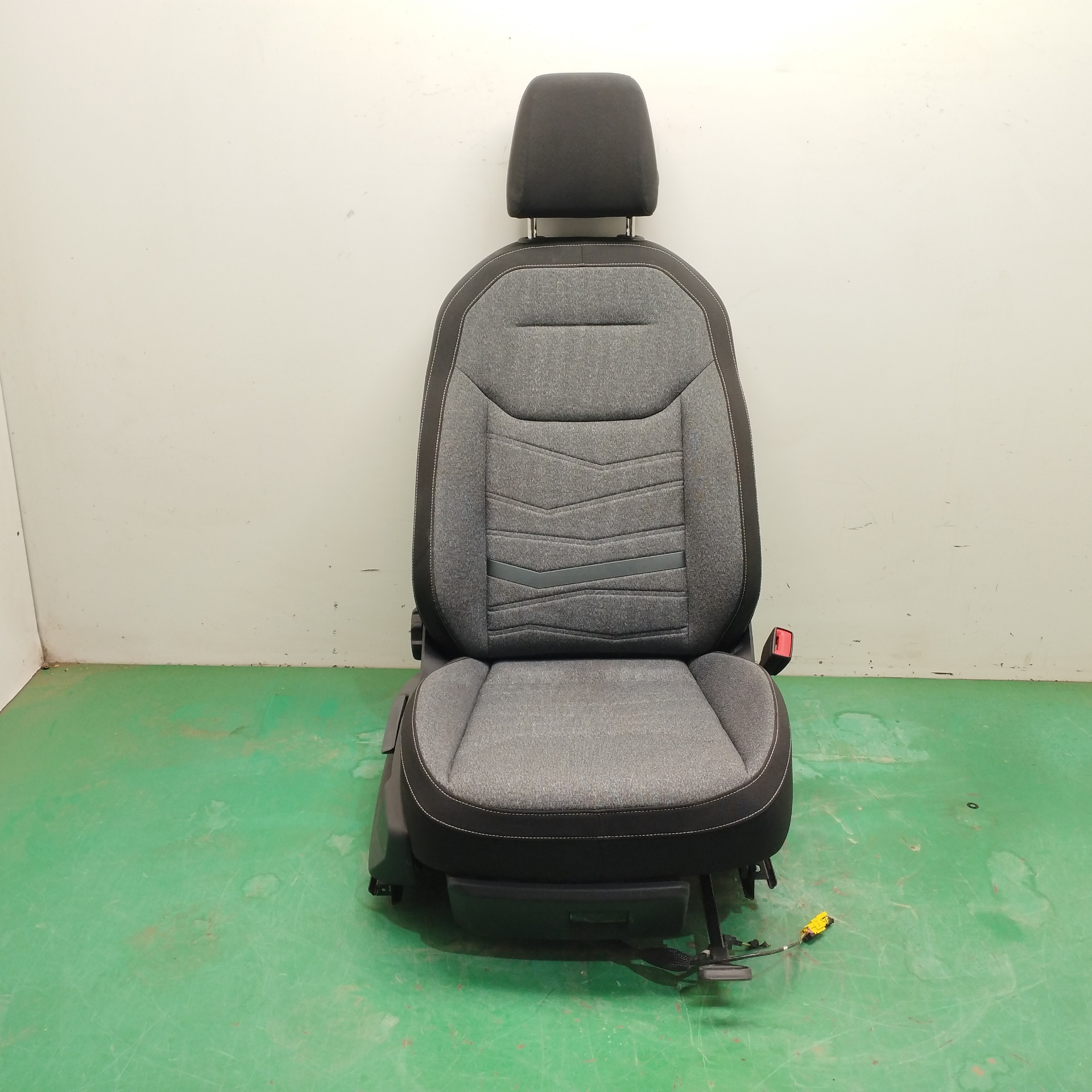 ASIENTO DELANTERO DERECHO