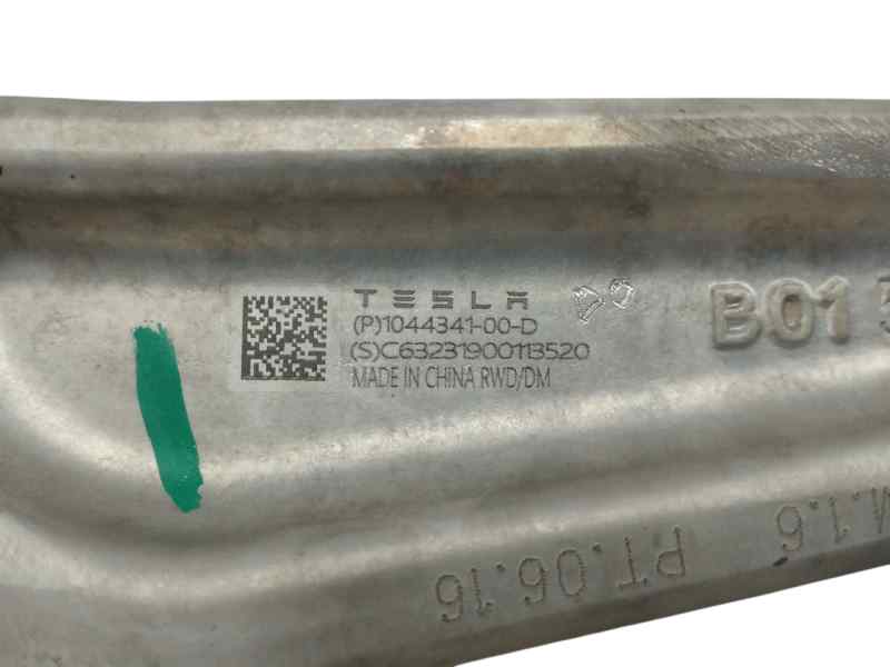 BRAZO SUSPENSION INFERIOR DELANTERO DERECHO