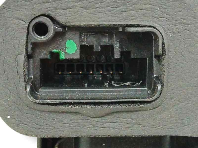 CERRADURA PUERTA TRASERA IZQUIERDA 