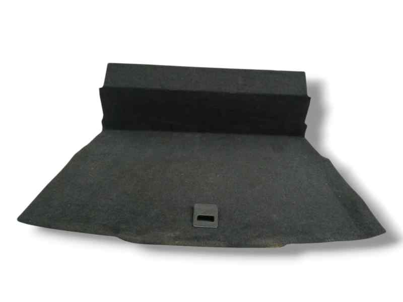 ALFOMBRA MALETERO