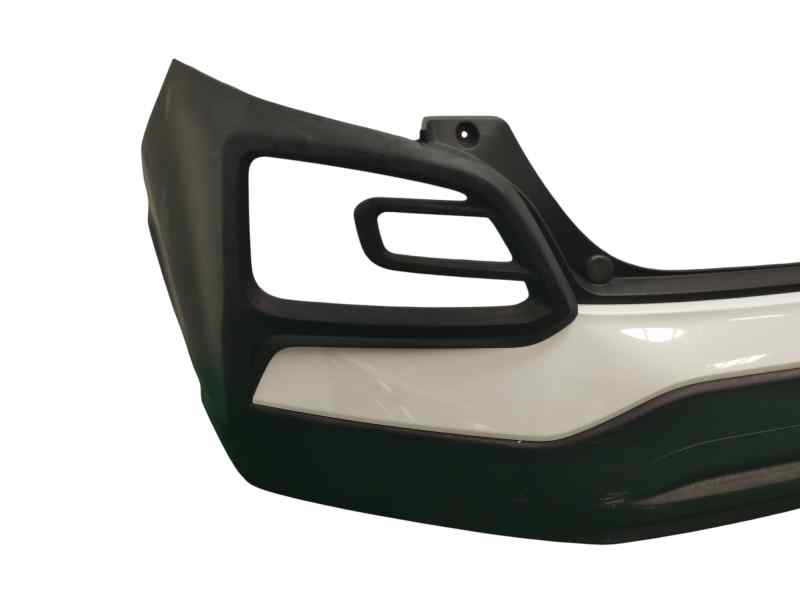 PARAGOLPES TRASERO