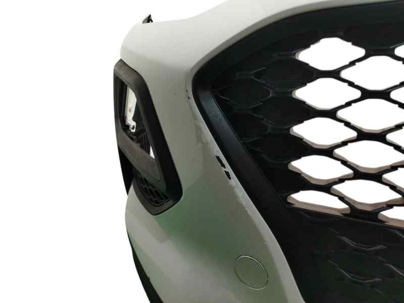 PARAGOLPES DELANTERO
