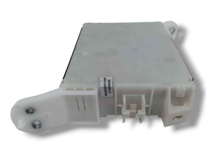 CAJA RELES / FUSIBLES
