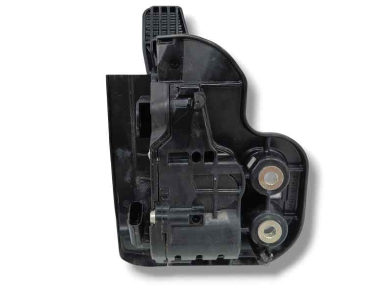 PEDAL ACELERADOR