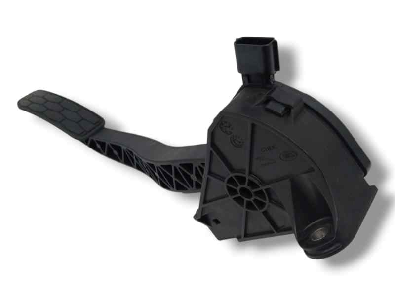 PEDAL ACELERADOR