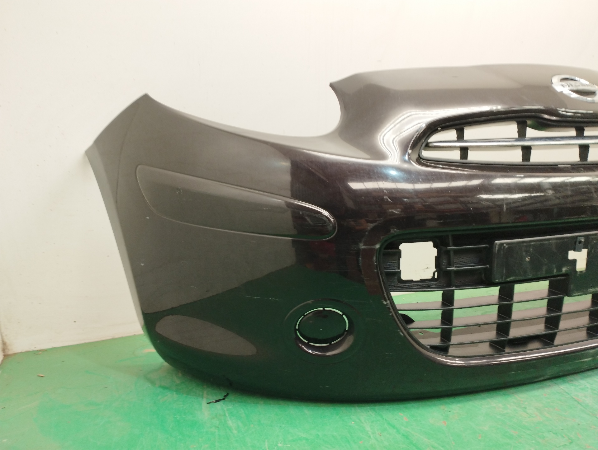 PARAGOLPES DELANTERO