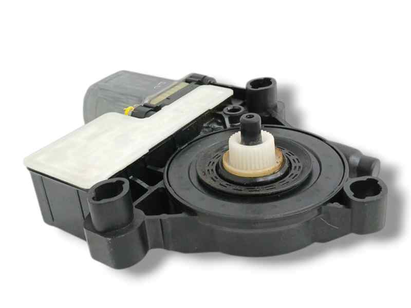 MOTOR ELEVALUNAS TRASERO DERECHO
