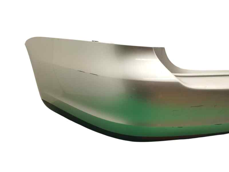 PARAGOLPES TRASERO