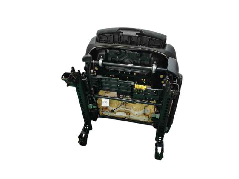 ASIENTO DELANTERO IZQUIERDO