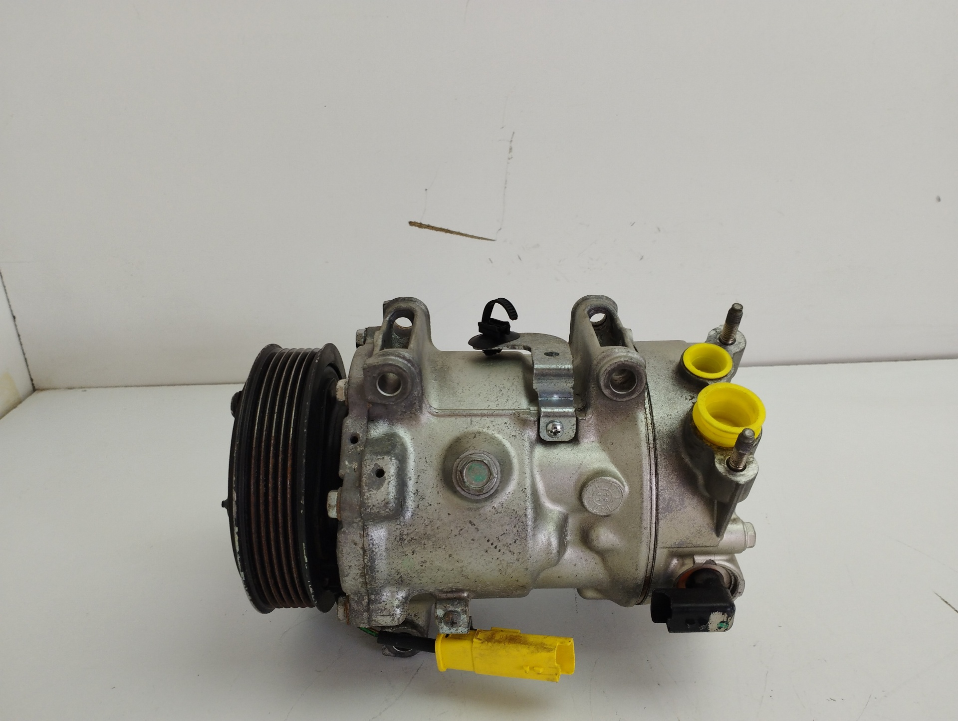 COMPRESOR AIRE ACONDICIONADO
