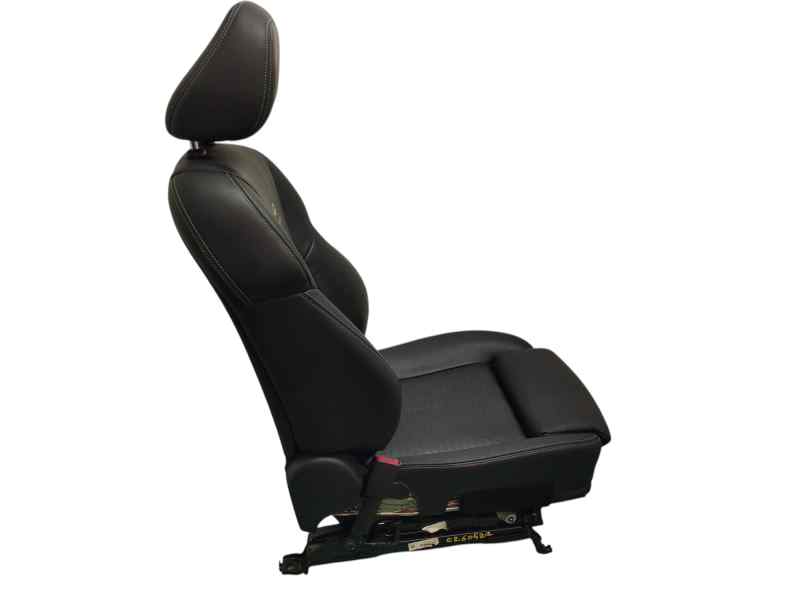ASIENTO DELANTERO IZQUIERDO