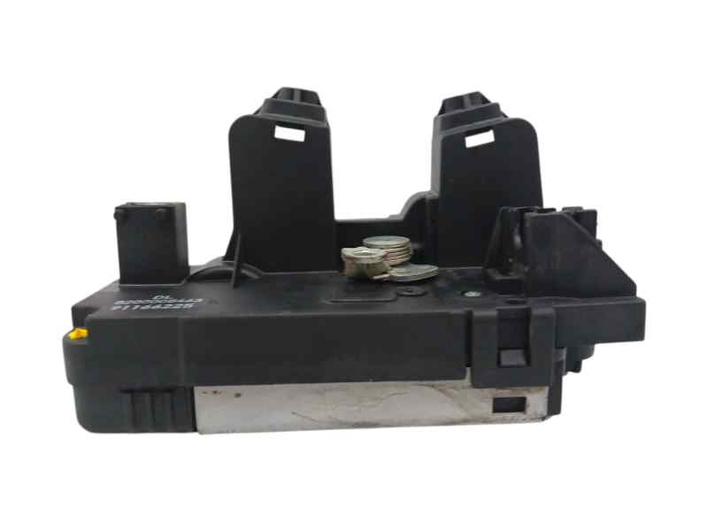 CERRADURA PUERTA LATERAL DERECHA