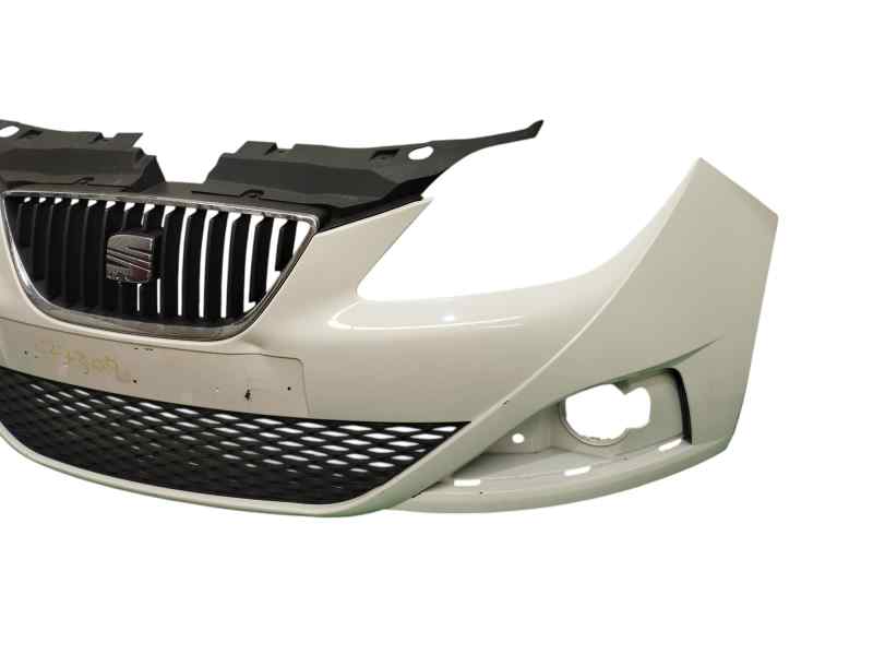 PARAGOLPES DELANTERO