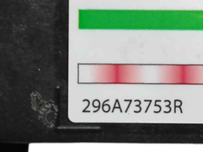 TAPA EXTERIOR COMBUSTIBLE