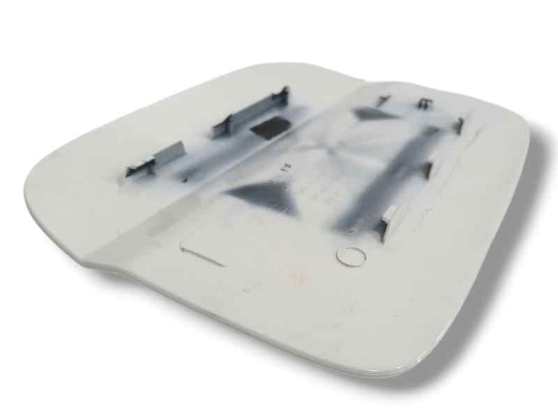TAPA EXTERIOR COMBUSTIBLE