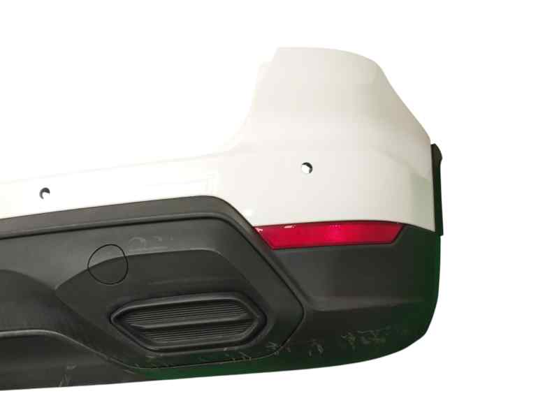 PARAGOLPES TRASERO