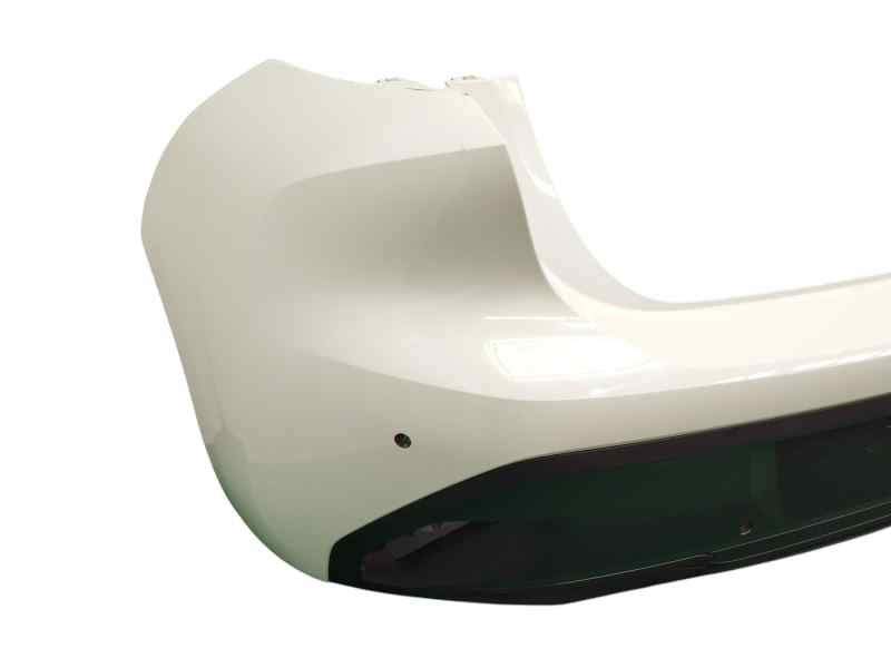 PARAGOLPES TRASERO