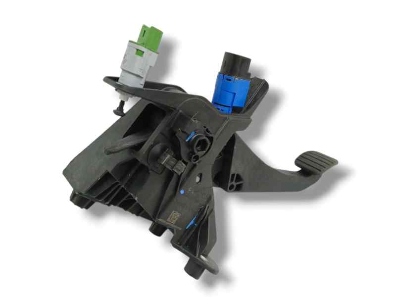 PEDAL EMBRAGUE