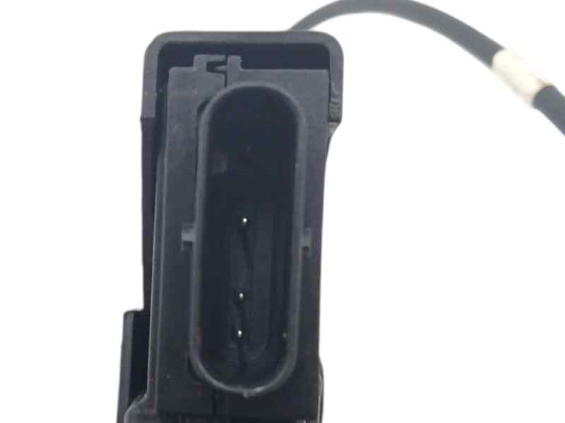 CERRADURA PUERTA TRASERA IZQUIERDA 