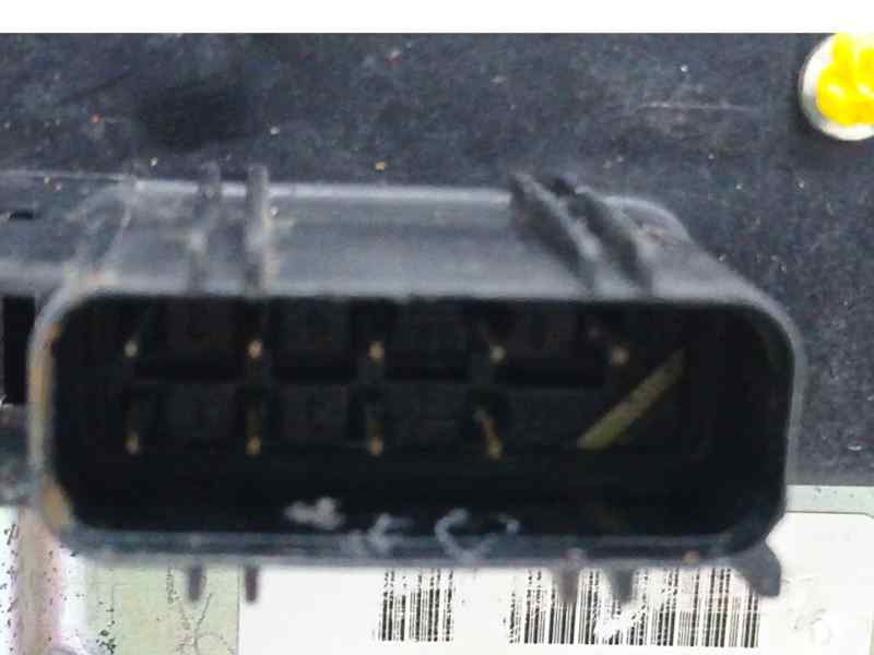 CERRADURA PUERTA DELANTERA IZQUIERDA 