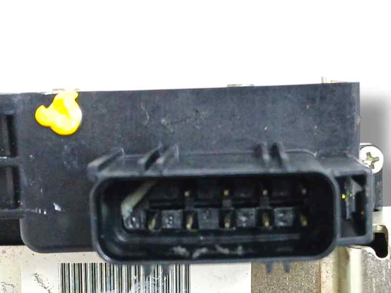 CERRADURA PUERTA DELANTERA DERECHA